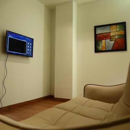 Hotel Imperia Suites Jalandhar Eksteriør billede