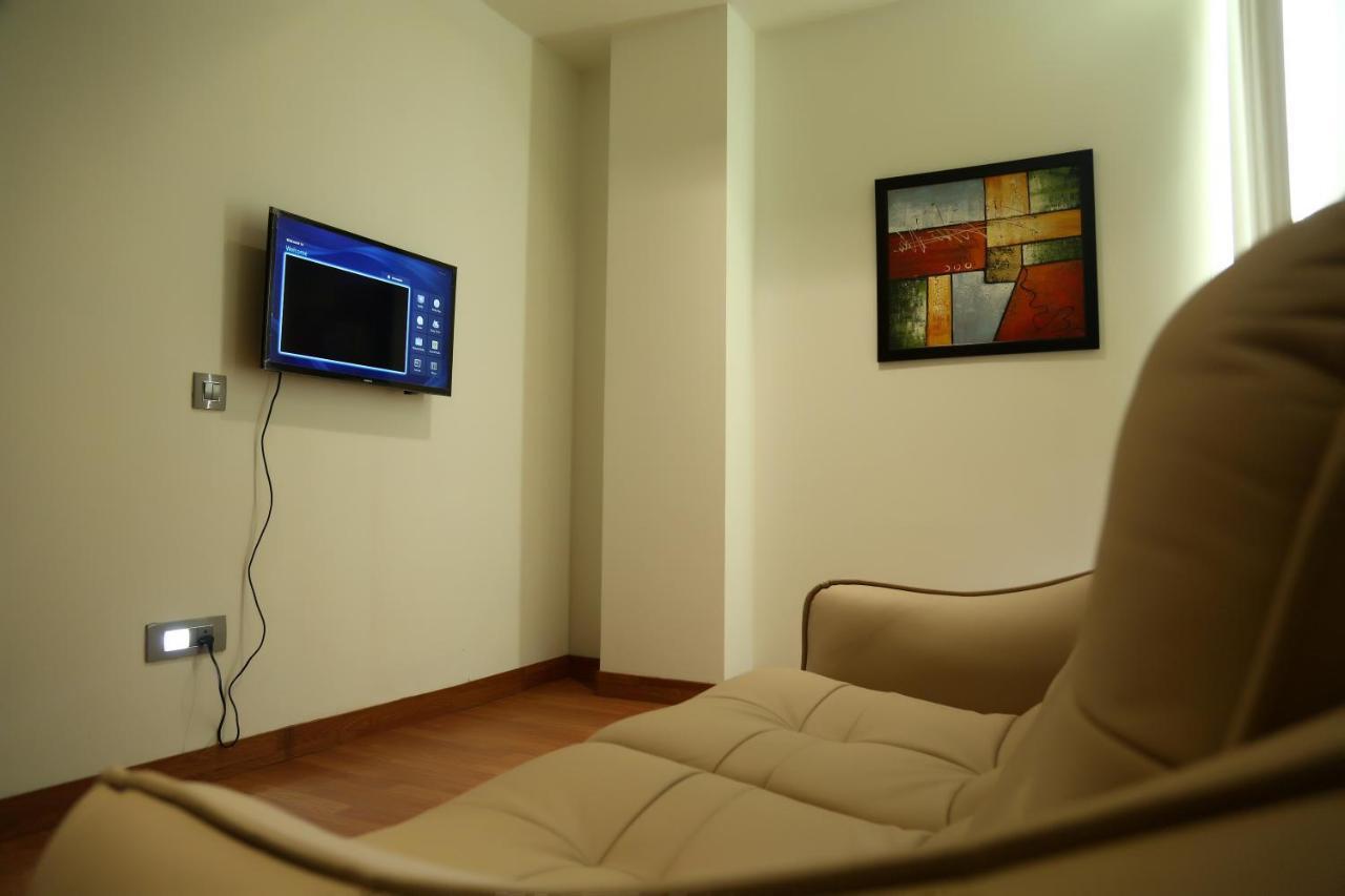 Hotel Imperia Suites Jalandhar Eksteriør billede