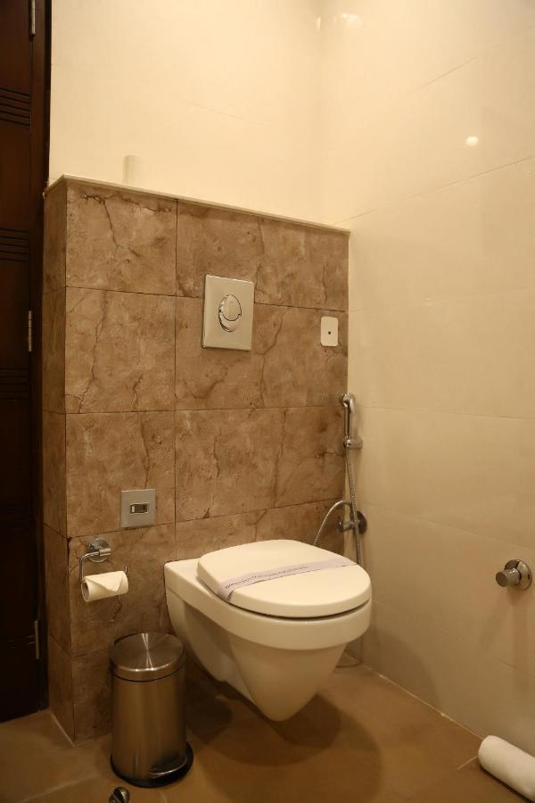 Hotel Imperia Suites Jalandhar Eksteriør billede