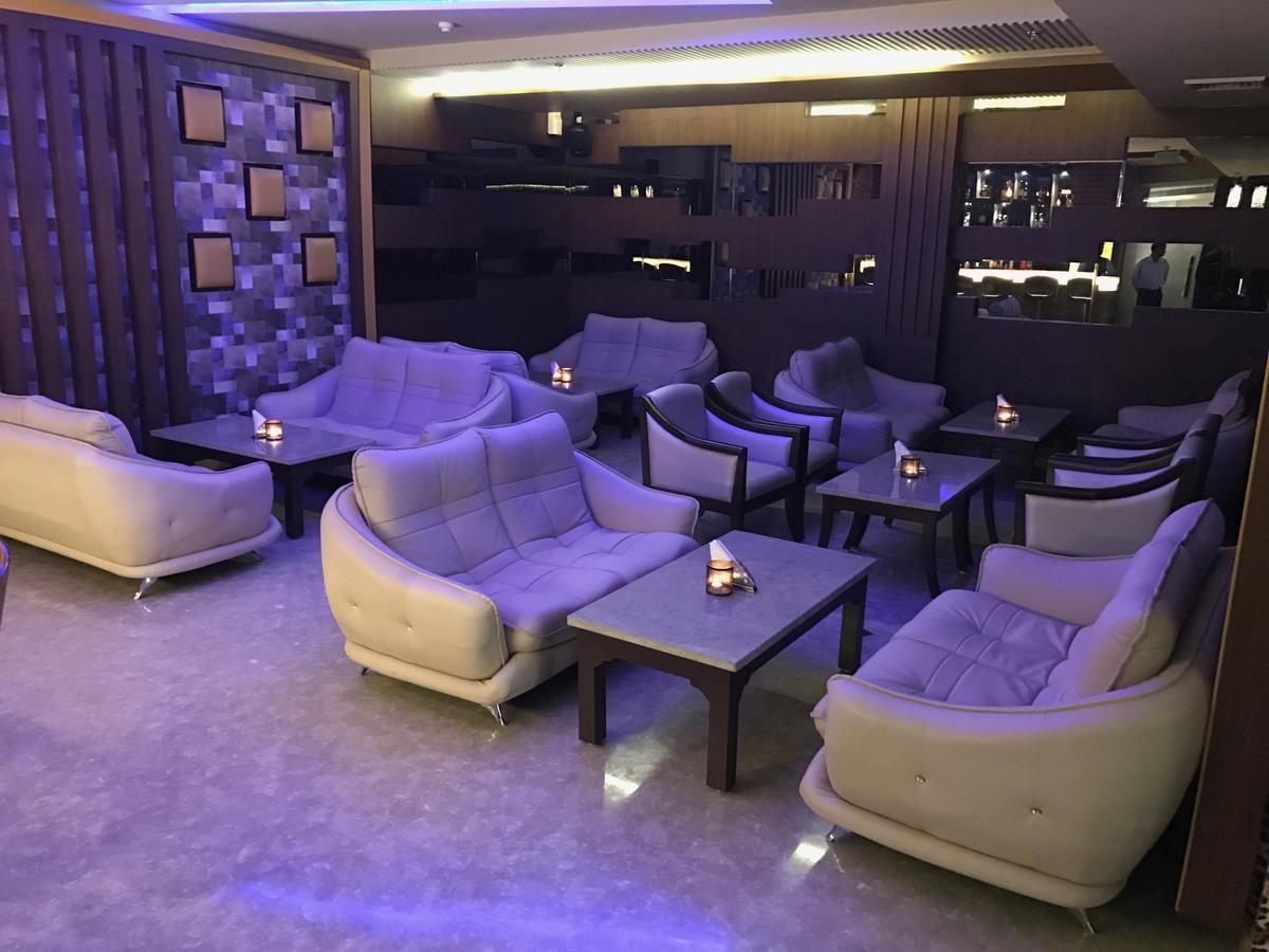 Hotel Imperia Suites Jalandhar Eksteriør billede