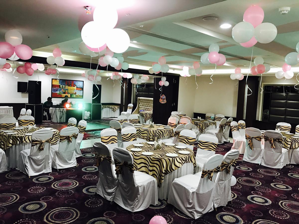 Hotel Imperia Suites Jalandhar Eksteriør billede